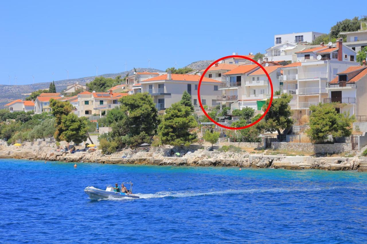 Apartments By The Sea Okrug Donji, Ciovo - 16657 Donji Okrug  Exterior photo