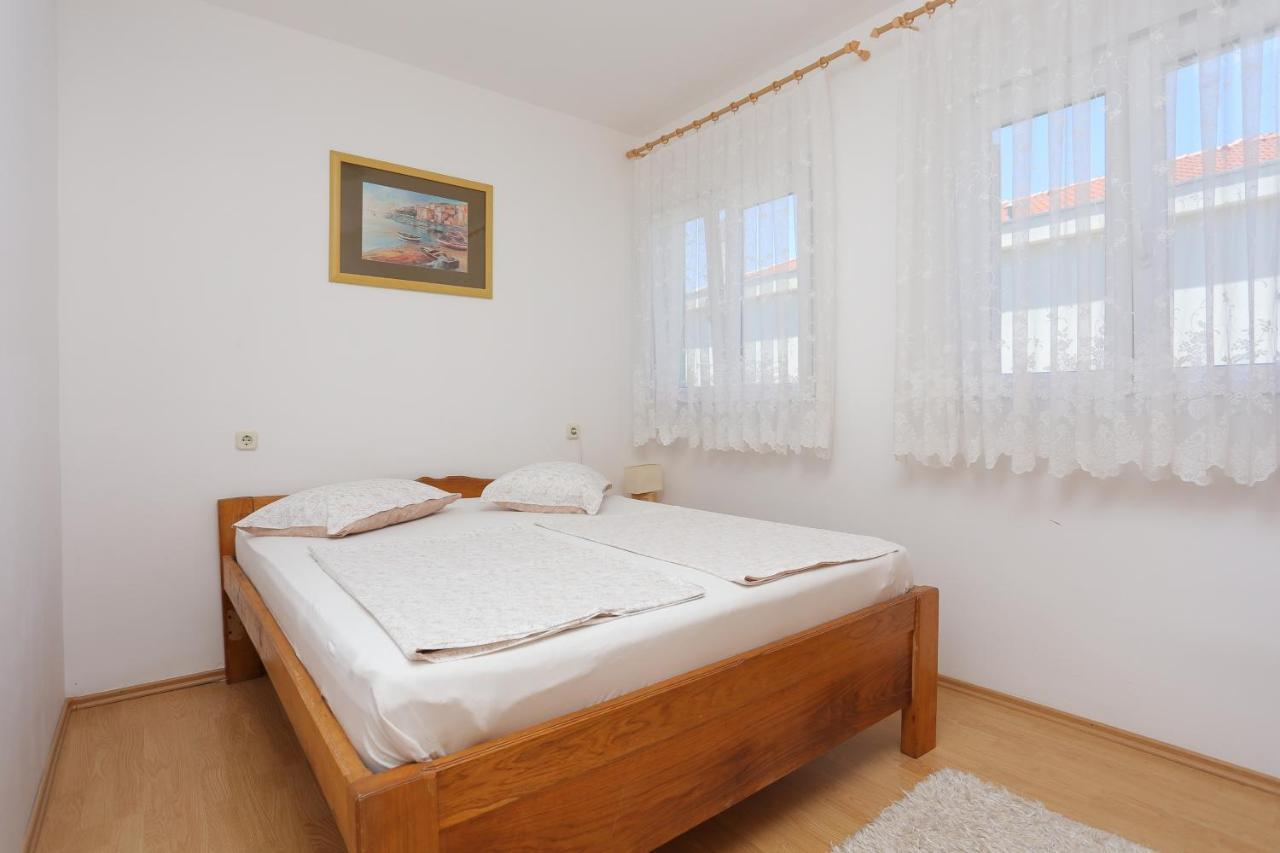 Apartments By The Sea Okrug Donji, Ciovo - 16657 Donji Okrug  Exterior photo