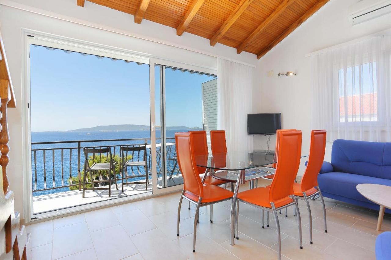 Apartments By The Sea Okrug Donji, Ciovo - 16657 Donji Okrug  Exterior photo